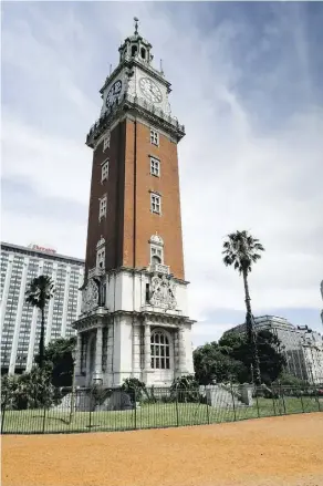  ??  ?? The Torre Monumental, a clock tower, was a gift from British residents of Buenos Aires. It was known as Torre de los Ingleses until 1982, when it was renamed due to the Falklands War.