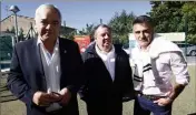  ??  ?? Aux côtés du parrain de l’opération Balle Jaune, Stéphane Houdet (à droite), Jean-Claude Bousteau, président de la ligue PACA de tennis, et Michel Fernandez, président du comité du Var.