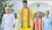  ?? PTI FILE ?? Tripura CM Biplab Deb (centre) with BJP’S incharge for the state Sunil Deodhar (2nd from right)