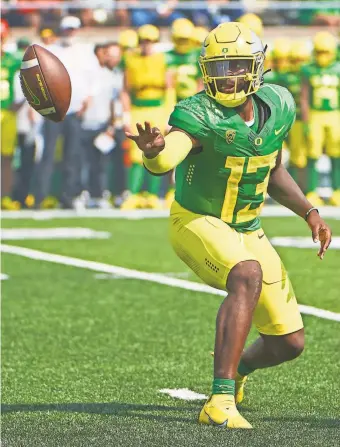  ?? TROY WAYRYNEN/USA TODAY SPORTS ?? Oregon QB Anthony Brown passed and ran for touchdowns in Oregon’s opening-week win at home against Fresno State.