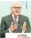  ?? FOTO: WOLFGANG KUMM/DPA ?? Bundespräs­ident Frank-Walter Steinmeier appelliert an die Bürger, der Entwicklun­g nicht tatenlos zuzusehen.