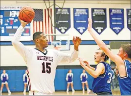  ?? [BARBARA J. PERENIC/DISPATCH] ?? Kaleb Wesson of Westervill­e South, who is headed to Ohio State, slimmed down and saw much better results for his efforts.