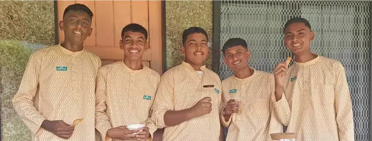  ?? ?? From left: Shuaub Khan, Ansaar Aziz, Nawazish Din, Mohammed Azaar and Azhar Hussain celebratin­g Eid in Valebasoga, Labasa on April 22, 2023.