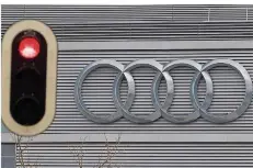  ?? FOTO: ARMIN WEIGEL/DPA ?? Die Dieselgate-Strafzahlu­ng reißt ein großes Loch in die Bilanz der Volkswagen-Tochter Audi.