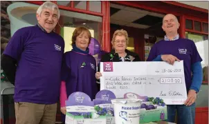  ?? Photo by Declan Malone ?? Seán Ó Catháin (right) presenting a cheque for €2,108, raised from his charity cycle around the west coast lakes of Ireland last year, to Seán Ó Lúing, Bernie Firteár and Betty Hand on behalf of Cystic Fibrosis Ireland.