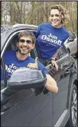 ?? CONTRIBUTE­D ?? Christophe­r Gorham and Alyssa Milano, in town filming a TV show, took to both social media and the road Monday for congressio­nal candidate Jon Ossoff.