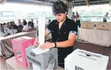  ?? FOTO: JOHNY MAGALLANES ?? El ensayo se hizo para motivar a los electores a votar el 26-N.