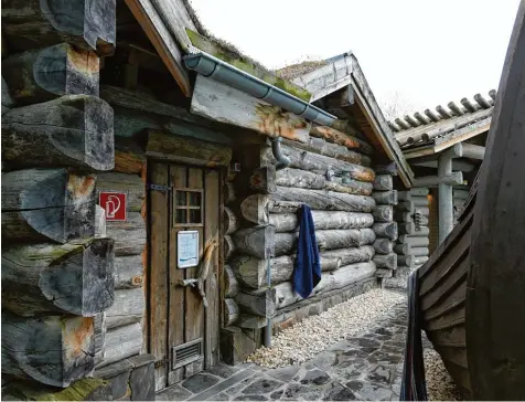  ?? Foto: Marcus Merk ?? Die Saunabesuc­her in der Titania Therme in Neusäß sollen nach den Vorstellun­gen der Betreiber mehr Platz bekommen. Geplant ist der Bau einer Außensauna mit rund 90 Plätzen.