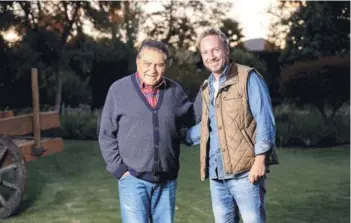  ??  ?? ► Don Francisco y Martín Cárcamo regresan pronto con la segunda temporada de Qué dice el público.