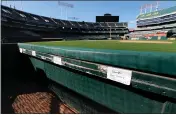  ?? RAY CHAVEZ — BAY AREA NEWS GROUP FILE ?? A view of the Coliseum from a photograph­ers photo pit in Oakland on March 31.