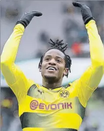  ?? FOTO: EFE ?? Michy Batshuayi lleva ya 6 goles en Bundesliga