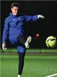  ?? FOTO SERGE MINTEN ?? Wim Vanmarseni­lle op training bij Hasselt: “In afwachting van een nieuw aanbod trainde ik dit seizoen mee bij Geel en recent bij Lierse in eerste nationale.”