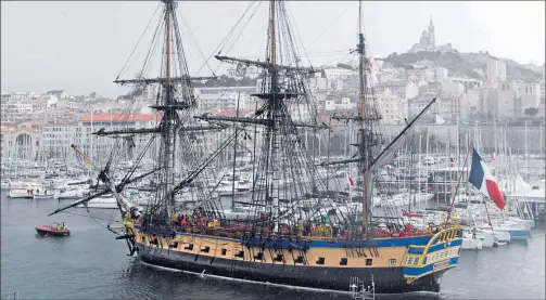  ??  ?? Véritable star, L’Hermione arrive pour passer trois jours (20, 21 et 22 Avril) à Port-Vendres.