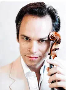  ??  ?? Benjamin Schmid (50) und seine Geige (300)