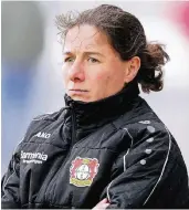  ?? FOTO: DPA (ARCHIV) ?? Leverkusen­s Trainerin Verena Hagedorn ist mit dem bisherigen Saisonverl­auf nur bedingt zufrieden.
