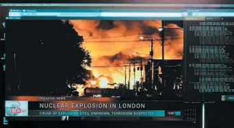  ?? CAPTURE D’ÉCRAN NETFLIX ?? Des images de la tragédie du Lac-mégantic ont été utilisées par Netflix pour illustrer une explosion nucléaire à Londres dans l’émission Travelers.