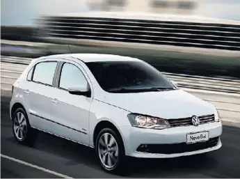  ??  ?? Volkswagen Gol Trend. Se sostiene en lo más alto del podio en cuanto a modelo más vendido.