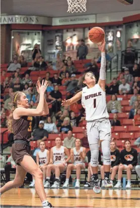  ?? JESSE SCHEVE/SPECIAL TO THE NEWS-LEADER FILE ?? Republic’s Misora Nambara, right, was named by a couple of coaches as the best girls basketball player in the area to play against.