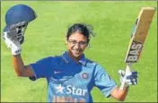 ?? GETTY IMAGES ?? Smriti Mandhana top scored for India with 52.