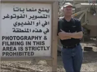  ?? TWITTER VIA AP ?? Mark Frerichs, a contractor from Illinois, poses in Iraq in an undated photo from Twitter. Frerichs was abducted in Afghanista­n in January.