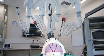  ?? BRENDAN MAGAAR ?? THE da Vinci Xi surgical system gives your surgeon an advanced set of instrument­s to use in performing robotic-assisted minimally invasive surgery. l African News Agency (ANA)
