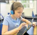  ?? (Main image, 35829635/left to right,35829613/35829631/35829616/35829633) ?? Children back in the classroom at St Paul’s Primary School in Swanley