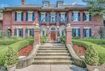  ?? Paul Wakim ?? The Kelly mansion at 1145 Beechwood Blvd. in Point Breeze is still for sale for $4.9 million.