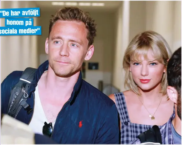  ??  ?? "DE HAR AVFÖLJT HONOM PÅ SOCIALA MEDIER" Tom Hiddleston och Taylor Swift fortsätter sin kärlekstur­né över världen. Stjärnorna, som blev ihop i juni, verkar inte ha lämnat varandras sida sedan dess.