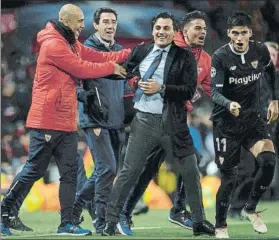  ?? FOTO: EFE ?? Montella, eufórico con los dos goles casi consecutiv­os de su equipo en Old Trafford