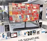  ??  ?? Lidera premios. LG presentó los nuevos productos LG Signature en el CES 2017, incluida la serie LG Signature OLED TV W que lidera las ganancias con más de 20 premios.