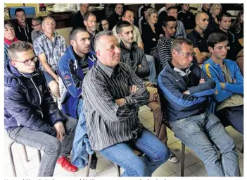  ??  ?? L’assemblée générale a rassemblé 65 personnes au stade des Rochers.