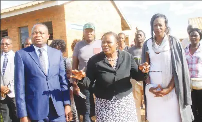  ?? — Picture by Munyaradzi Chamalimba ?? Primary and Secondary Education Minister Professor Paul Mavima and Kuwadzana legislator Betty Kaseke (right) being taken on a tour of Kuwadzana High 3 by the head Mrs Longina Munatsi (centre) in Harare on Thursday.