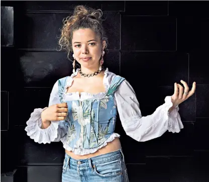  ??  ?? Rising star: Nilüfer Yanya grew up to a backdrop of Simon & Garfunkel and the Turkish music enjoyed by her father; performing on stage, below