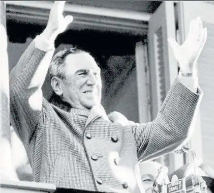  ?? ?? El último balcón. “Llevo en mis oídos, la más maravillos­a música...”, Juan Domingo Perón, el 12 de junio del 74.