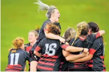  ?? Photo / Photosport ?? The number of female rugby players in New Zealand increased 2100 in the past year, a rise of 13 per cent.