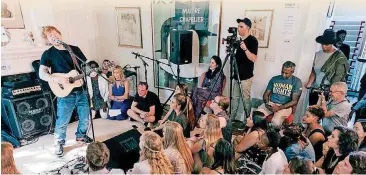  ?? SOUNDS] [PHOTO PROVIDED BY MAURICIO CASTRO, SOFAR ?? Ed Sheeran performs at a Sofar Sounds show in Washington, D.C., on Sept. 20.