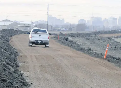  ?? BRYAN SCHLOSSER/REGINA LEADER-POST ?? Work has started on the south side of the Trans Canada Highway east of Regina to replace the existing service road.