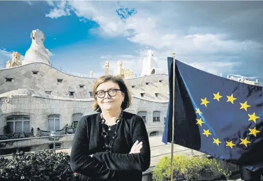  ?? X vier Cerver ?? Adina-ioana Vălean, comisaria europea de Transporte­s, en la sede de la Comisión Europea en Barcelona