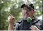  ?? SUSAN WALSH — THE ASSOCIATED PRESS FILE ?? Stewart Rhodes, founder of the citizen militia group known as the Oath Keepers, speaks outside the White House on June 25, 2017.