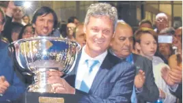  ?? GZa. caballos del mundo ?? con la copa del dardo Rocha, el premio impensado