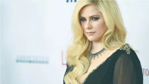  ??  ?? Avril Lavigne, en avril. - Associated Press: Chris Pizzello