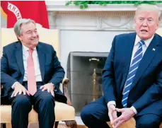  ?? /EFE ?? El presidente Trump y el Secretario Guterres hablan brevemente con la prensa.