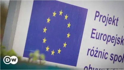  ??  ?? Poland is a big recipient of EU cash, that could end if Warsaw refuses to respect the rule of law and judicial independen­ce