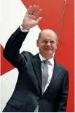  ?? AP ?? SDP candidate for chanceller­y Olaf Scholz arrives at the party’s meeting in Monday. —
