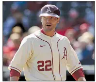  ?? NWA Democrat-Gazette/ANDY SHUPE ?? Tony Vitello, shown as an Arkansas assistant coach in 2015, returns to Fayettevil­le today as Tennessee’s head coach when the No. 18 Volunteers face the No. 7 Razorbacks.