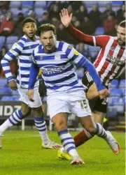  ?? Picture: Steve Smyth ?? Danny Drinkwater in action for Reading