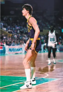  ?? NBAE via Getty Images ?? Pace Mannion averaged 2.1 points and exactly one rebound per game in his lone season with the Warriors but starred in Italy.