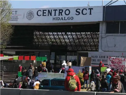  ?? MARIBEL CALDERÓN ?? Los inconforme­s cerraron un carril del bulevar Colosio en dirección a Actopan.