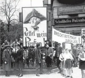  ?? (©SIPA) ?? Wahlkampf der NSDAP in Berlin, 1932.