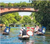  ??  ?? The six-boat flotilla of Uppers, rows 79 miles along the Thames, counting cygnets